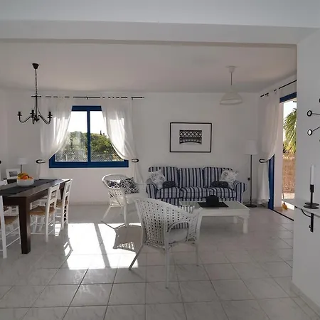 Villa Sea Breeze *